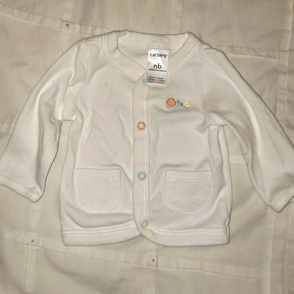 Carter's Newborn Outfit - Two Pieces - Picture 2 of 3